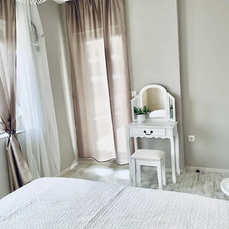 In Complex Panorama 切尔诺莫雷茨