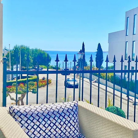 公寓 In Complex Panorama