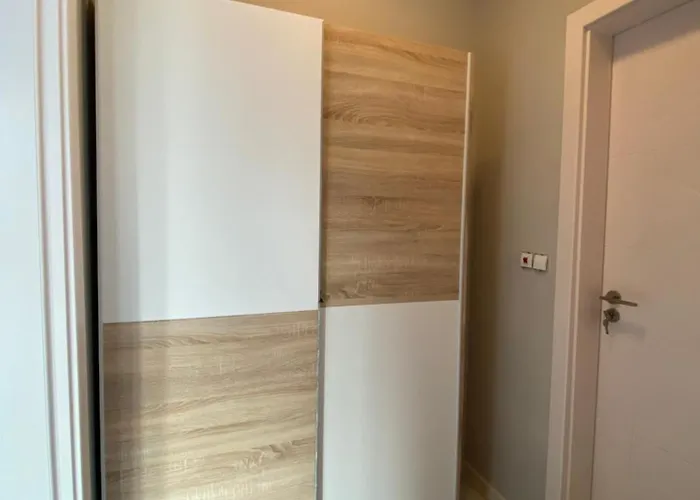 Apartment In Complex Panorama