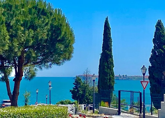 Apartment In Complex Panorama Chernomorets