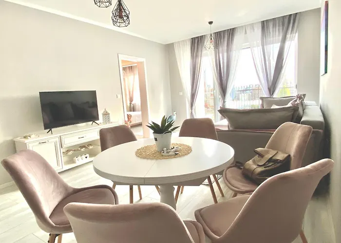 In Complex Panorama Apartment Chernomorets