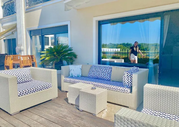 In Complex Panorama Chernomorets